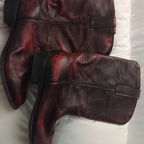 Cowboy boots - Picture 2 of 3